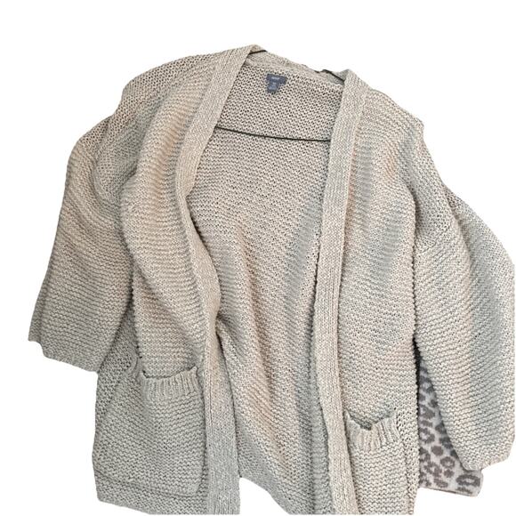 reseller lot- 7 ladies tops bundle - Picture 14 of 15